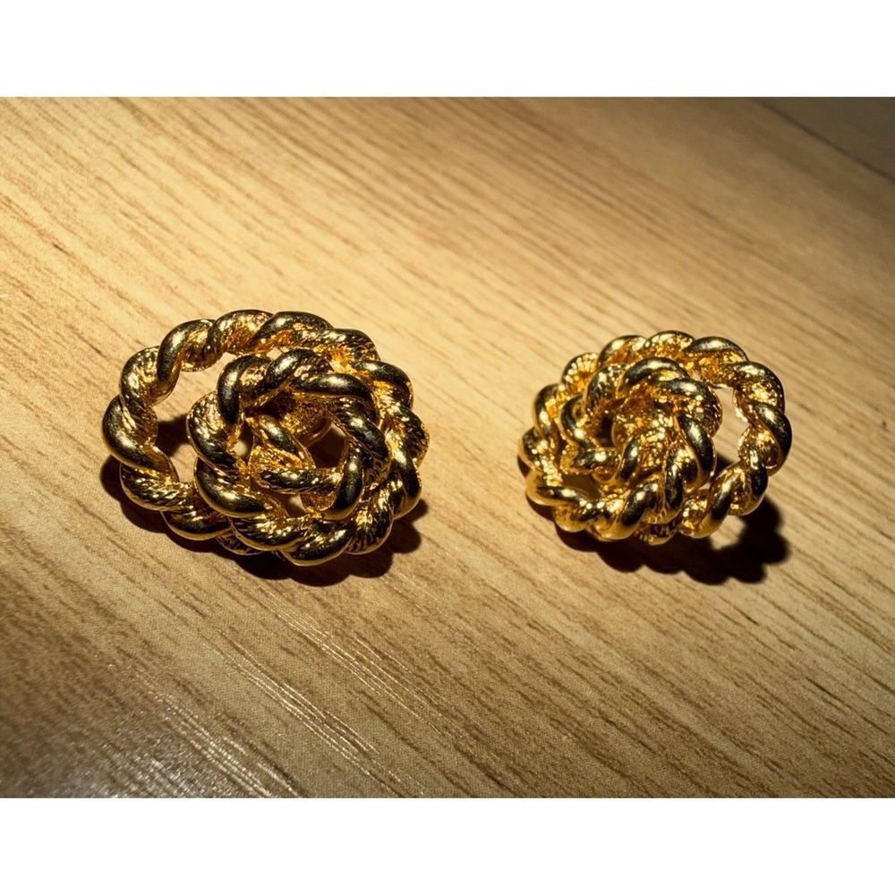 Vintage Gold Tone Pierced Signed Monet Twisted Knot Rope Stud Earrings Old Money